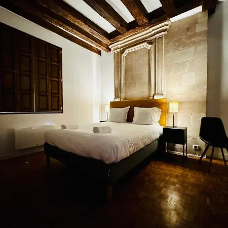 De Charme - Le Plume Apartment Tours